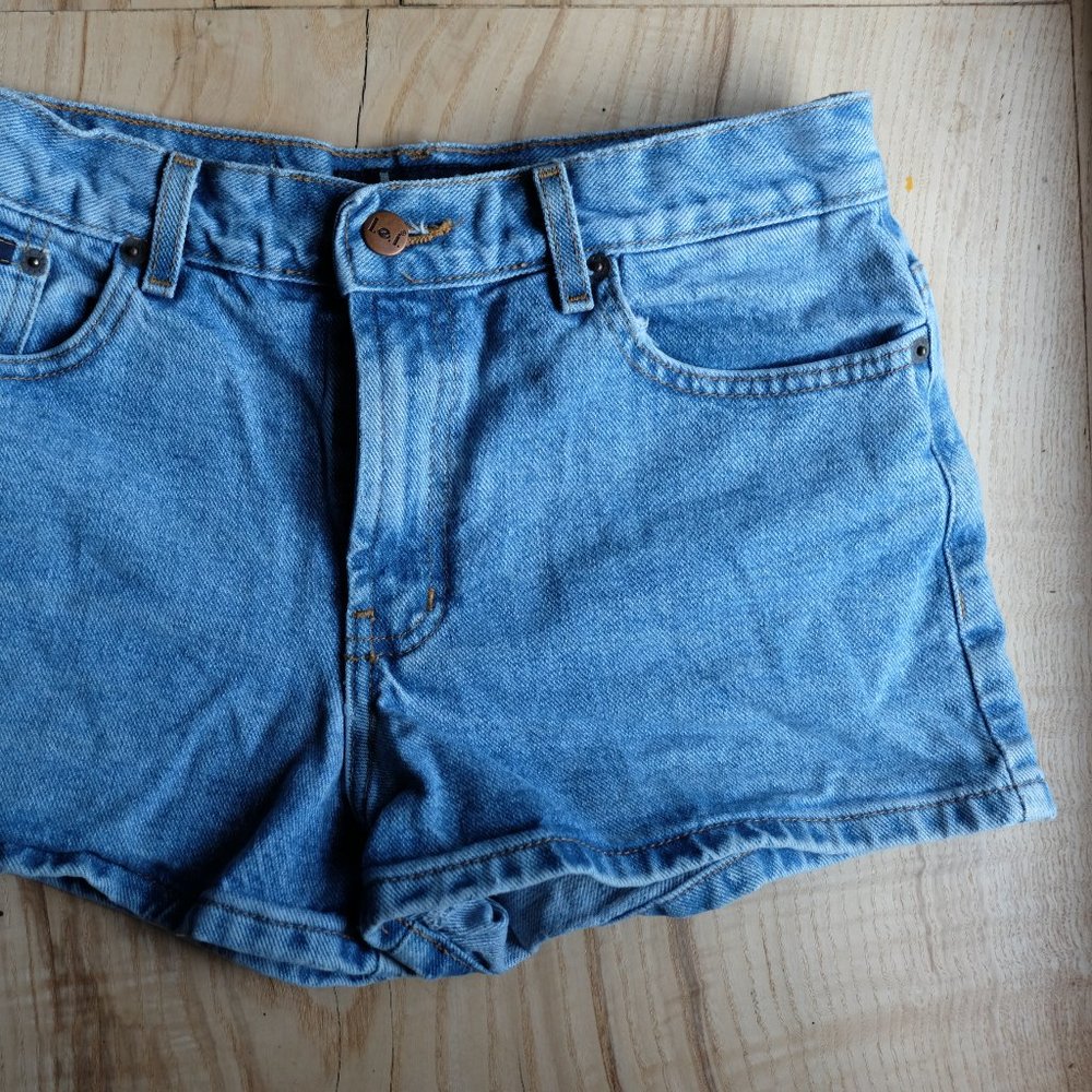 Vintage 90's L.E.I. Life Energy Intelligence Denim Jean shorts